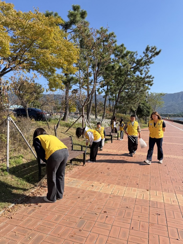 d4c9a7d4c92615c50fce2ccc7fb71f41_1762135