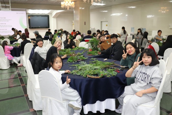 3ce6e2f6ce2706fda3fd659a98fb82a7_1764903