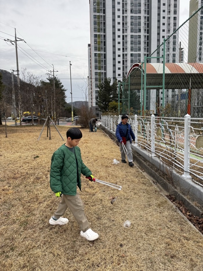 b123aabbfcedfa4c32794181d01400e9_1772502